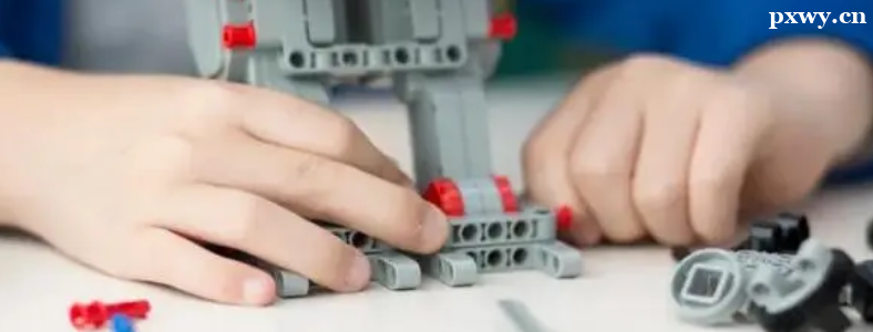 �Ϸ��ٶ������˱����ѵ��