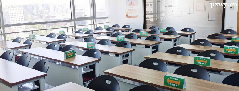 �������и����������