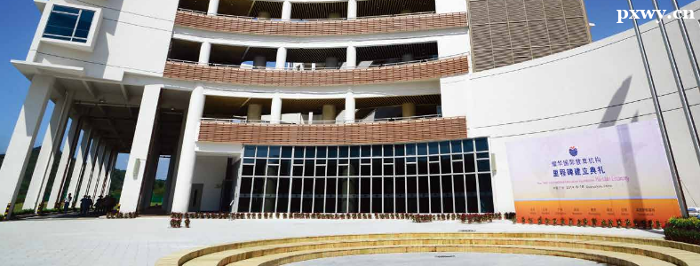 ����ҫ������ѧУѧ�ѱ�׼