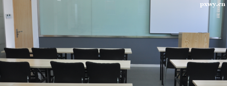 ����¶����и���ѵѧУ��ô��