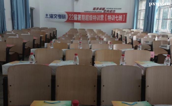 �人������ѵ�ĸ�������