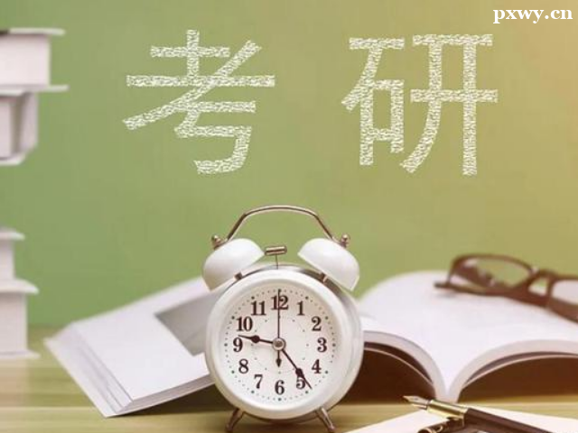 ������ôѡ��ÿ���ѧУ