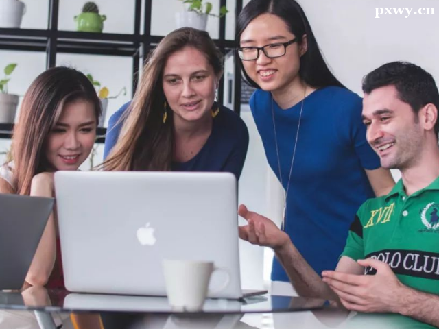 Ӣ���и�������ѵ�����Ǯ