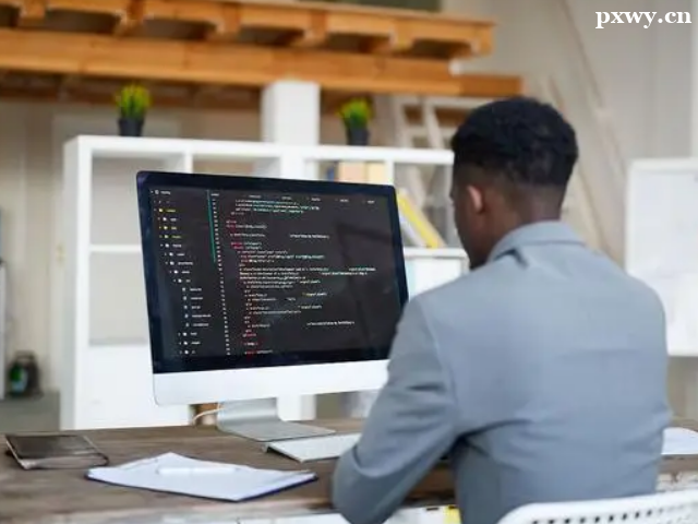 �������Թ���ʦ��ѵ���ö���Ǯ