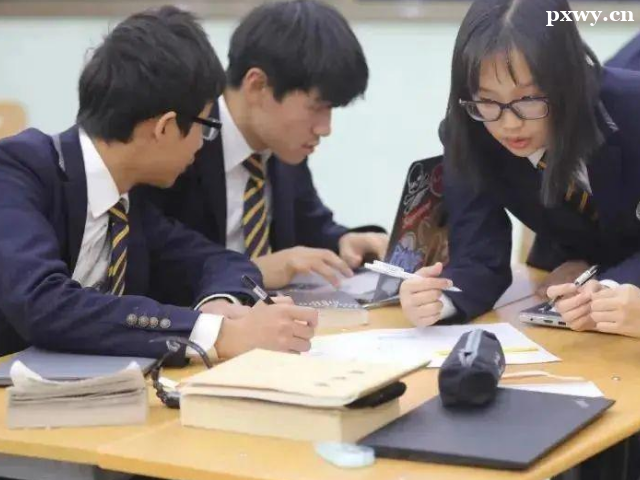 ����ѧУ��ѧ��ô����