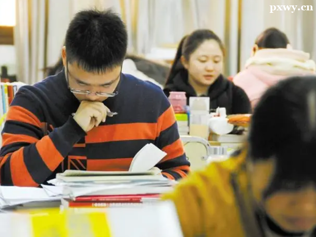 ����Ӣ�����˳����ʱ�����