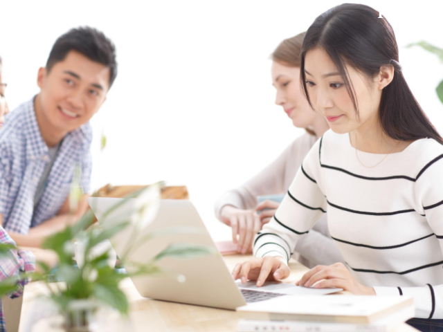 ������ѧ������ѵ�ļ�ǿ