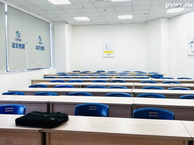 �人���Ŀ��м�ѵӪ��ô��