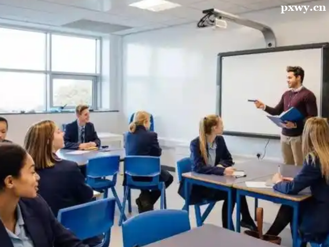 �����и���ѵ�γ������