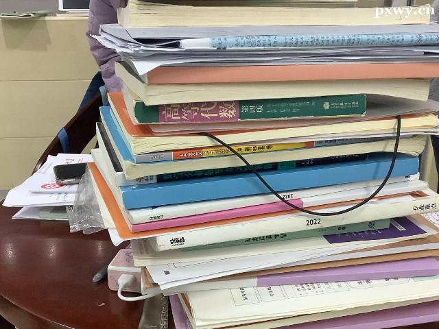 ���ݿ��и������ļҺ�