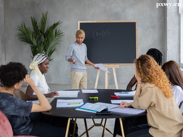 ����A-LEVEL��ѵ����