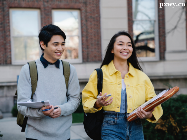 ����ѧС�и������