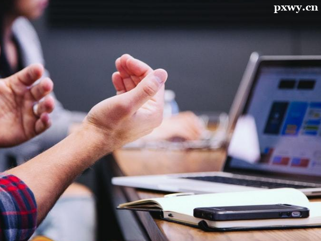 ֣���ҳ�����ѧ�����ļҺ�